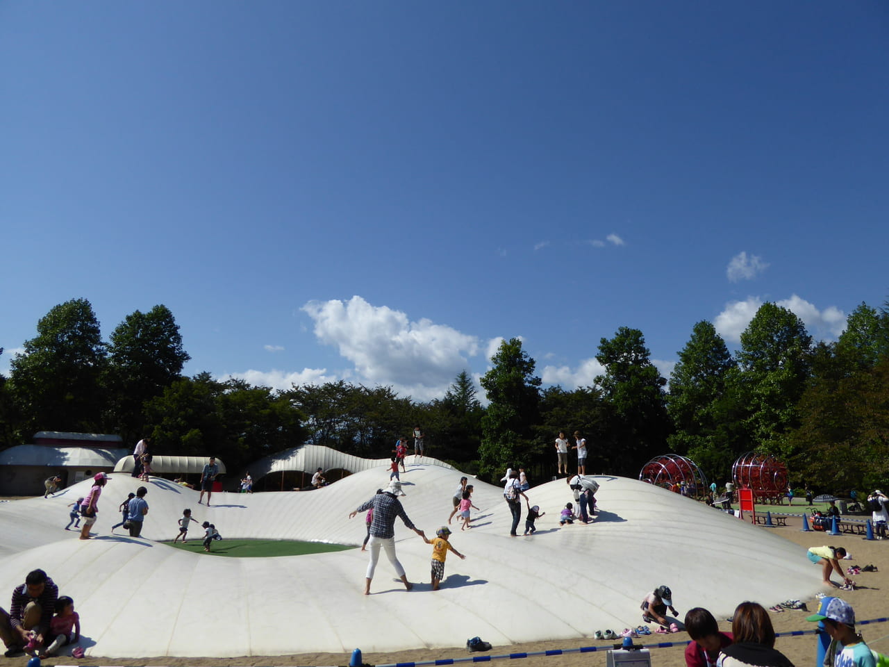 お天気がいいので宮城県川崎町の国営みちのく湖畔公園にいった