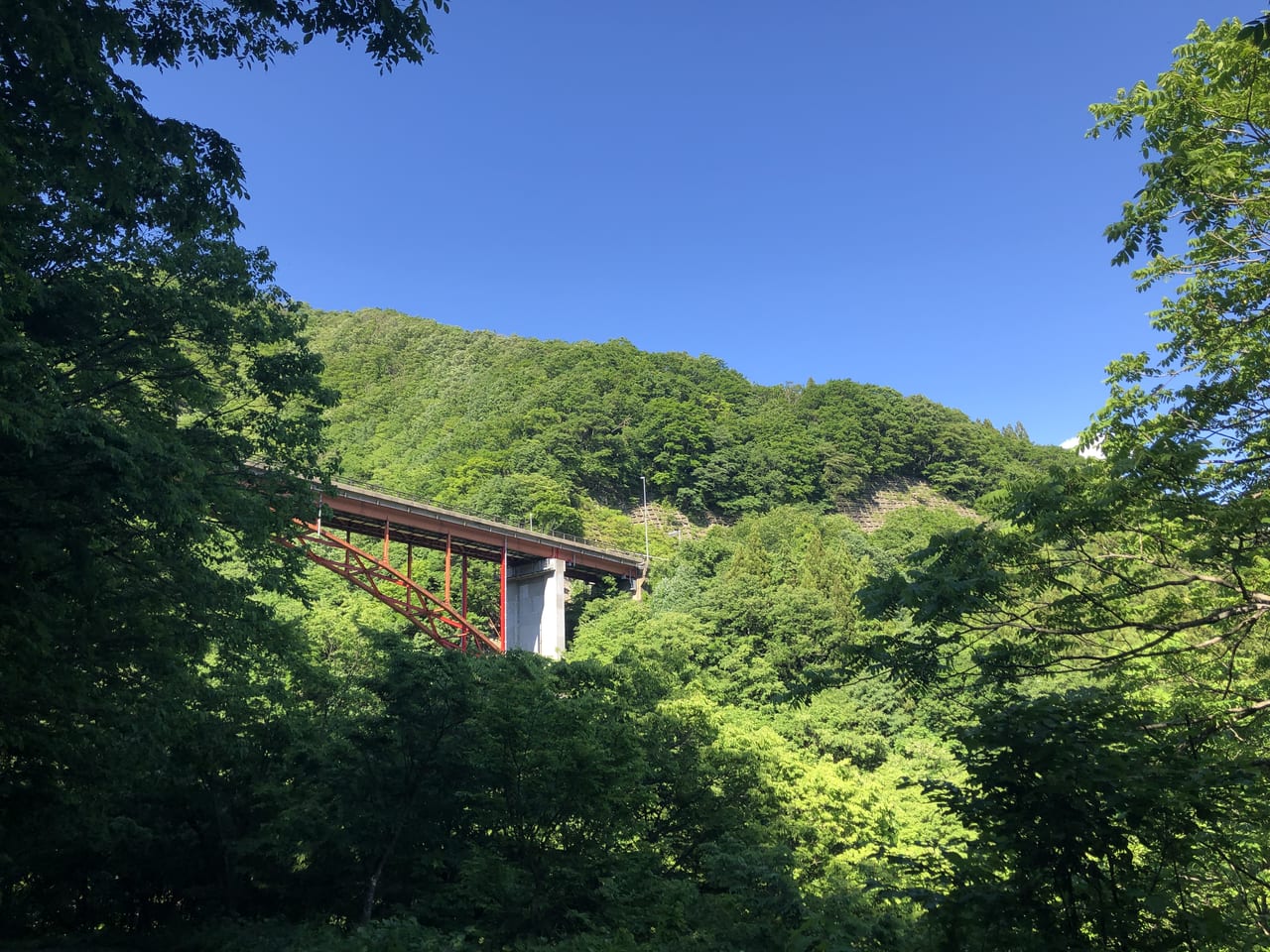 本道寺 R112で 寒河江にむかうと、右手にまがる道がある。注意しないとわからない。